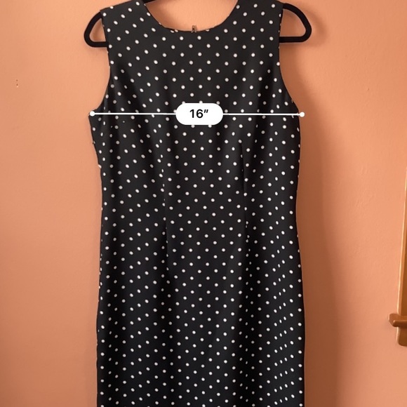 Classic Polka Dot Dress - Picture 6 of 7